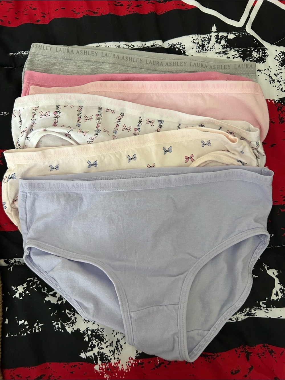 NWOTLaura Ashley Girls' Cotton Briefs - Pastel Mix (Pink, Cream, Gray)